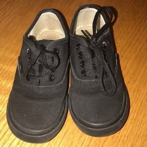 Toddler vans all black
